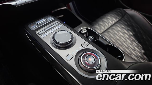 Genesis GV70 2021