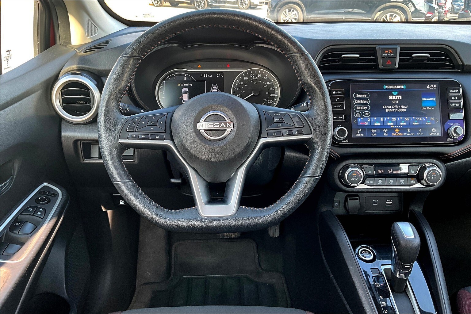 Nissan Versa 2023