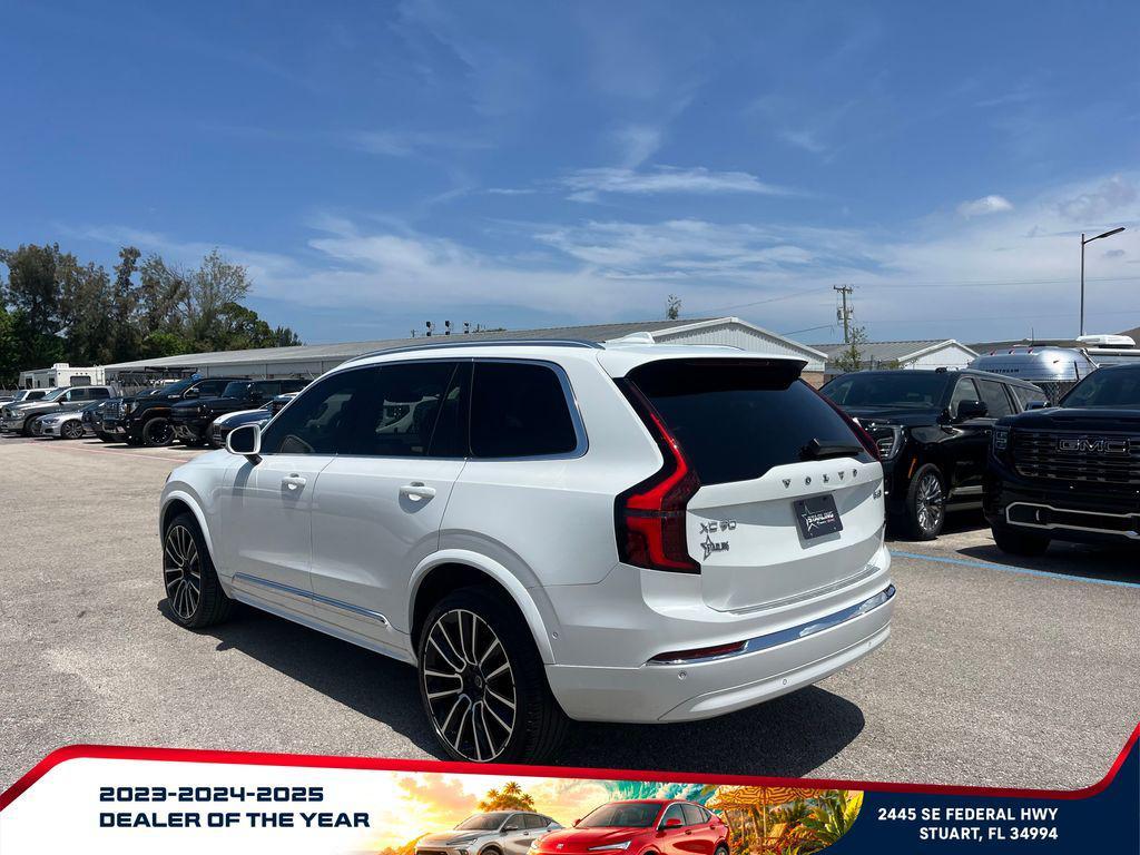 Volvo XC90 2025