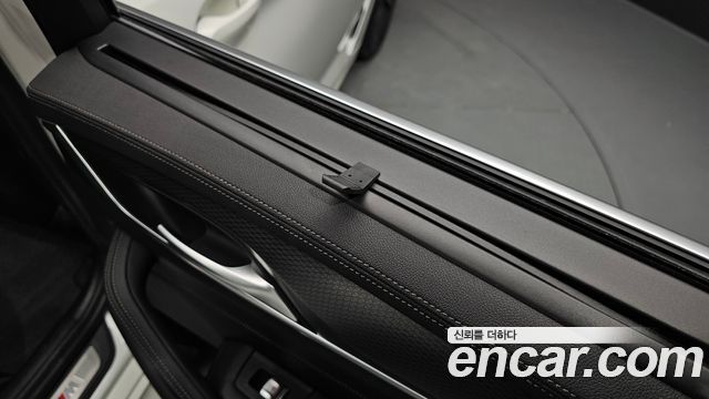 BMW 5 серии 2023