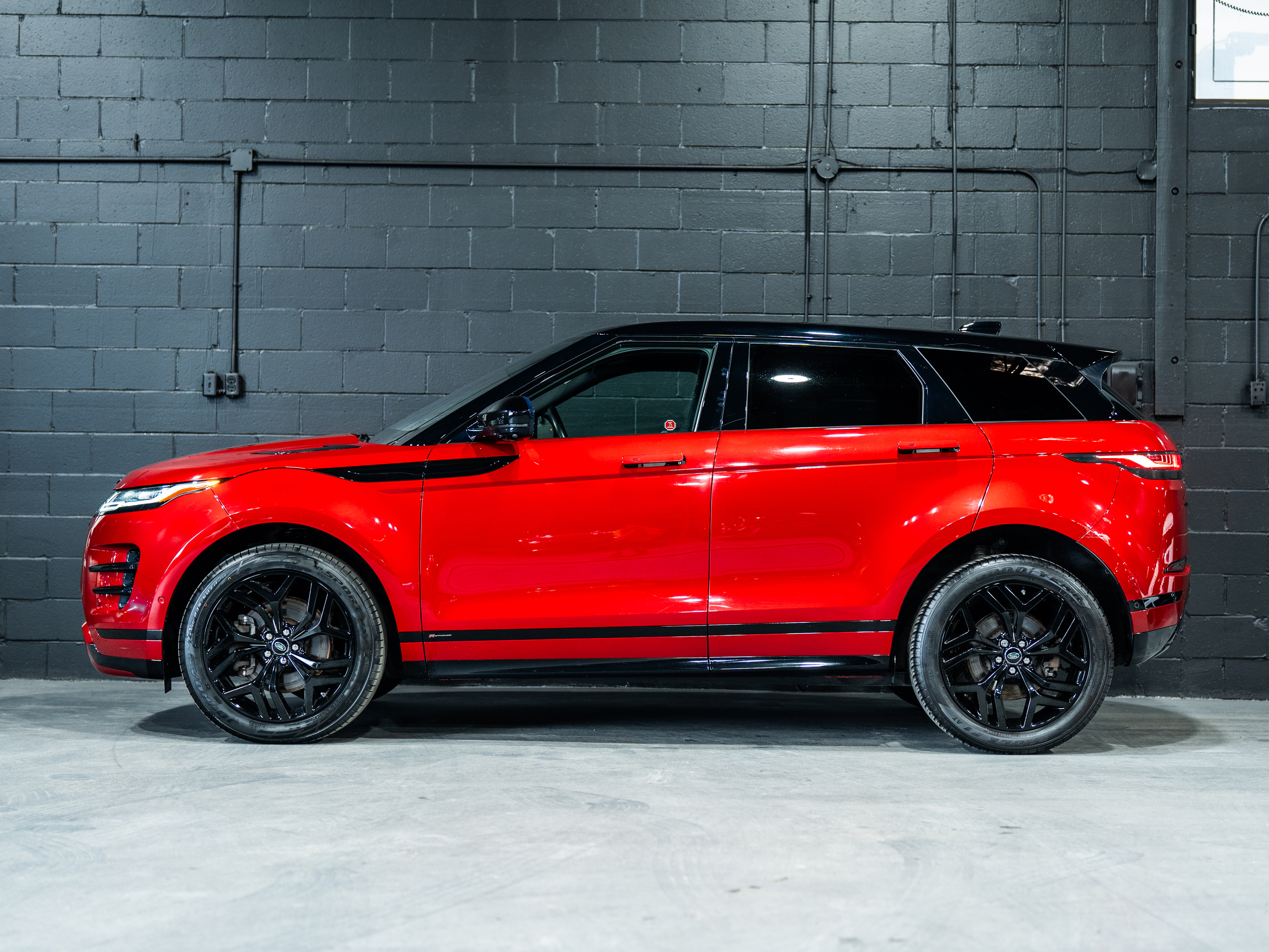 Land Rover Range Rover Evoque 2021