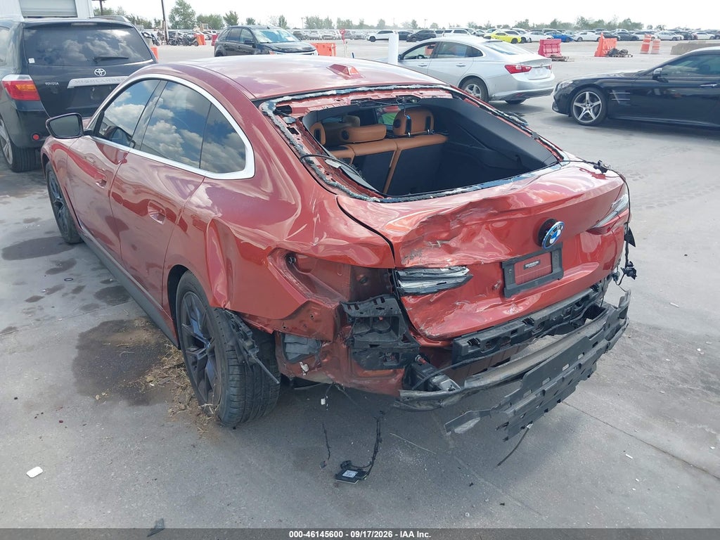BMW i4 2023