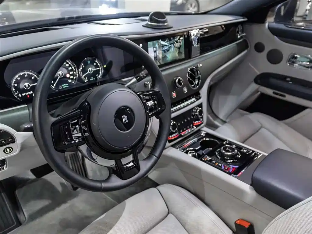 Rolls-Royce Ghost 2021