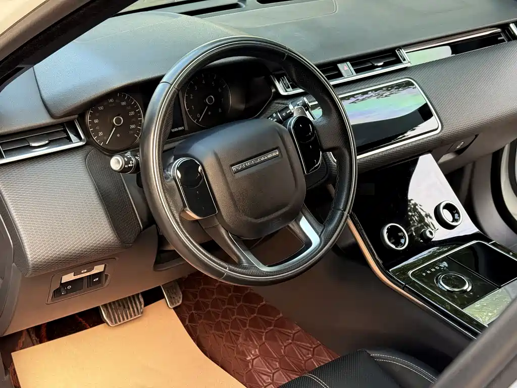 Land Rover Range Rover Velar 2020
