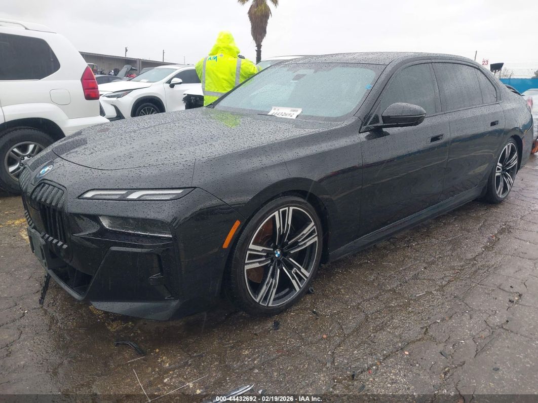 BMW i7 2023