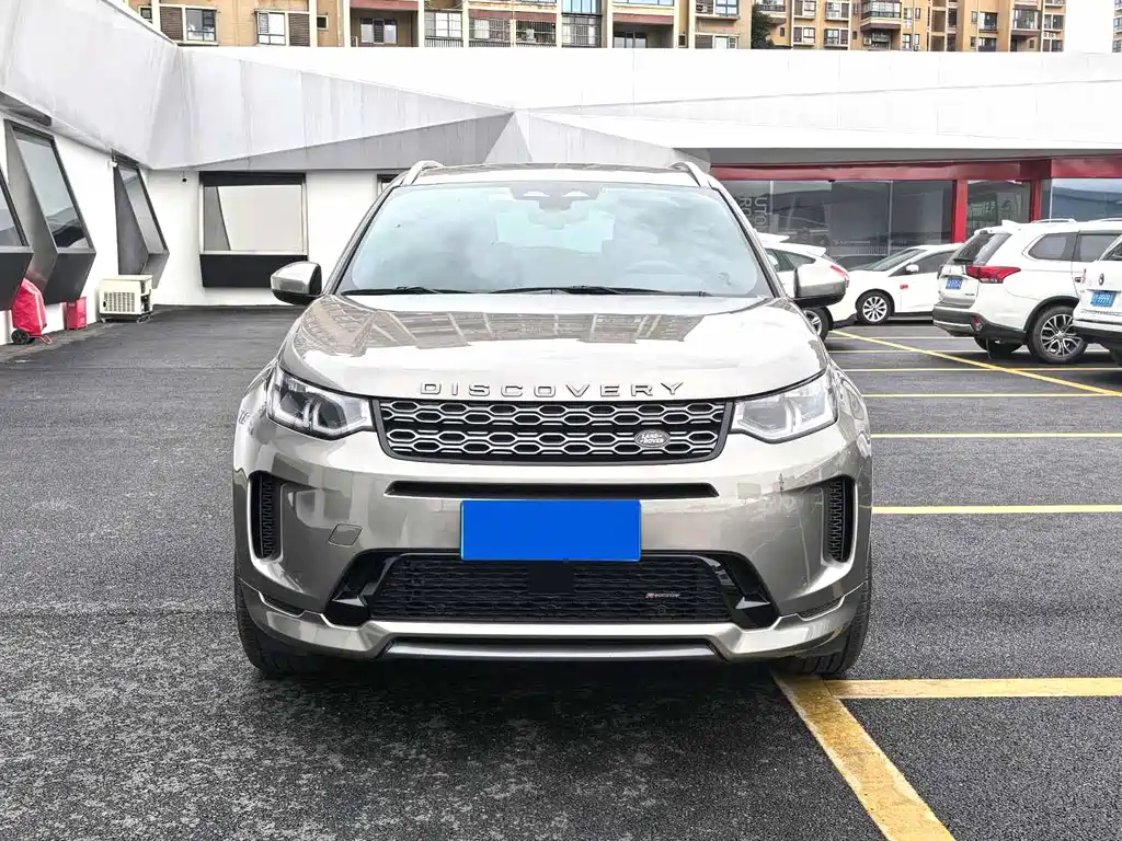 Land Rover Discovery Sport 2023