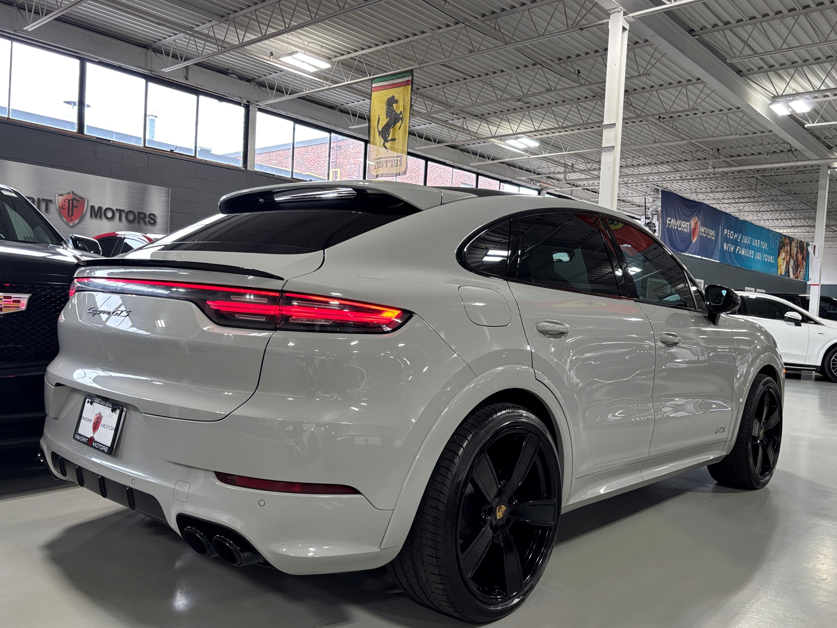 Porsche Cayenne 2022