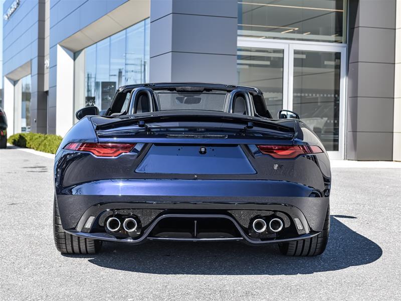 Jaguar F-Type 2024