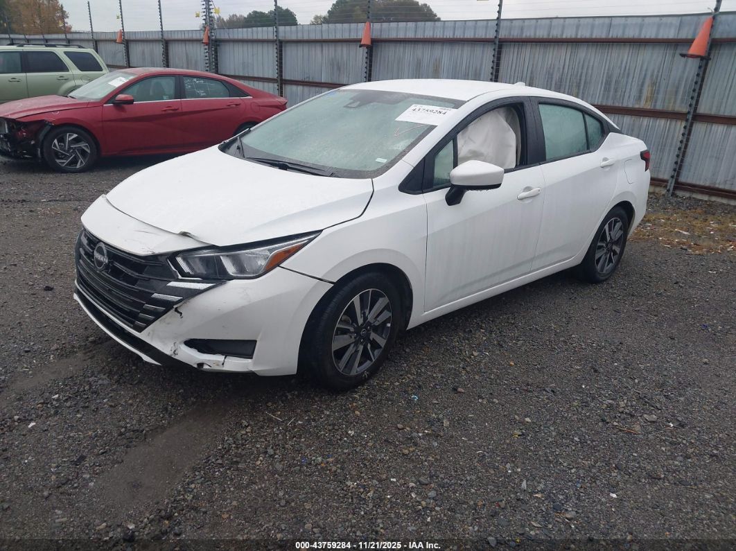 Nissan Versa 2023