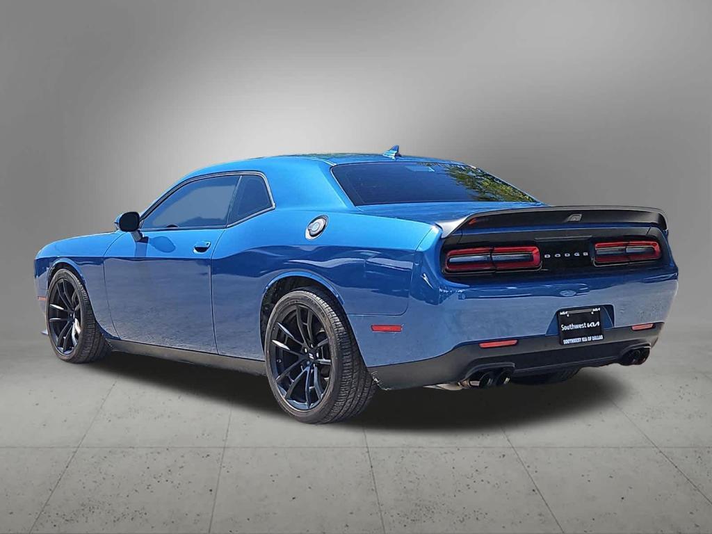 Dodge Challenger 2021