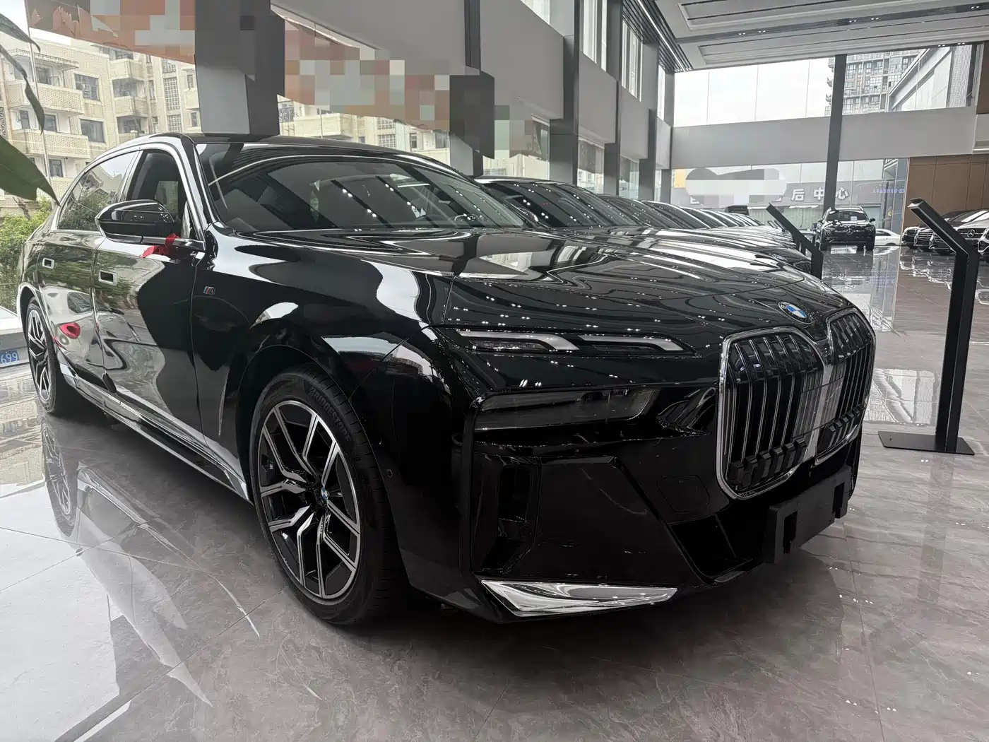BMW 7 серии 2023