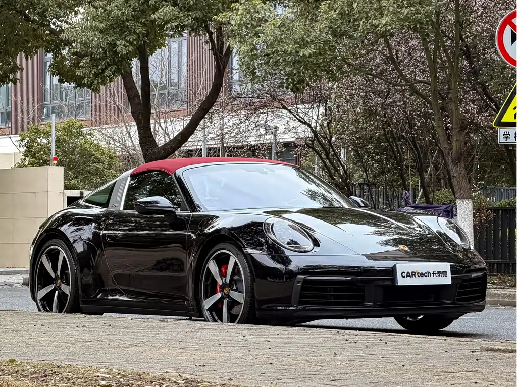 Porsche 911 2022
