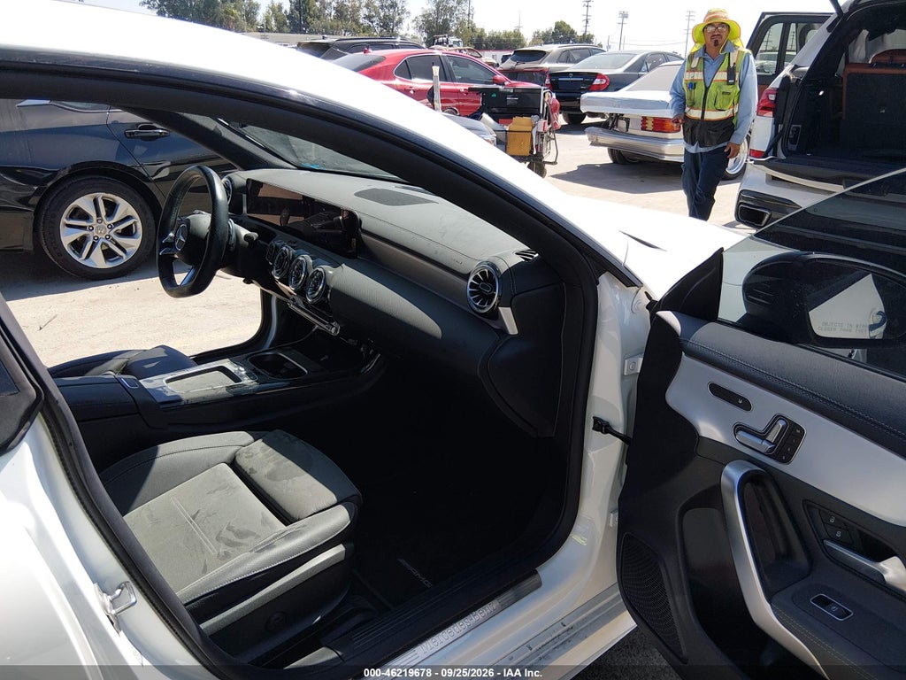 Mercedes-Benz CLA 2024