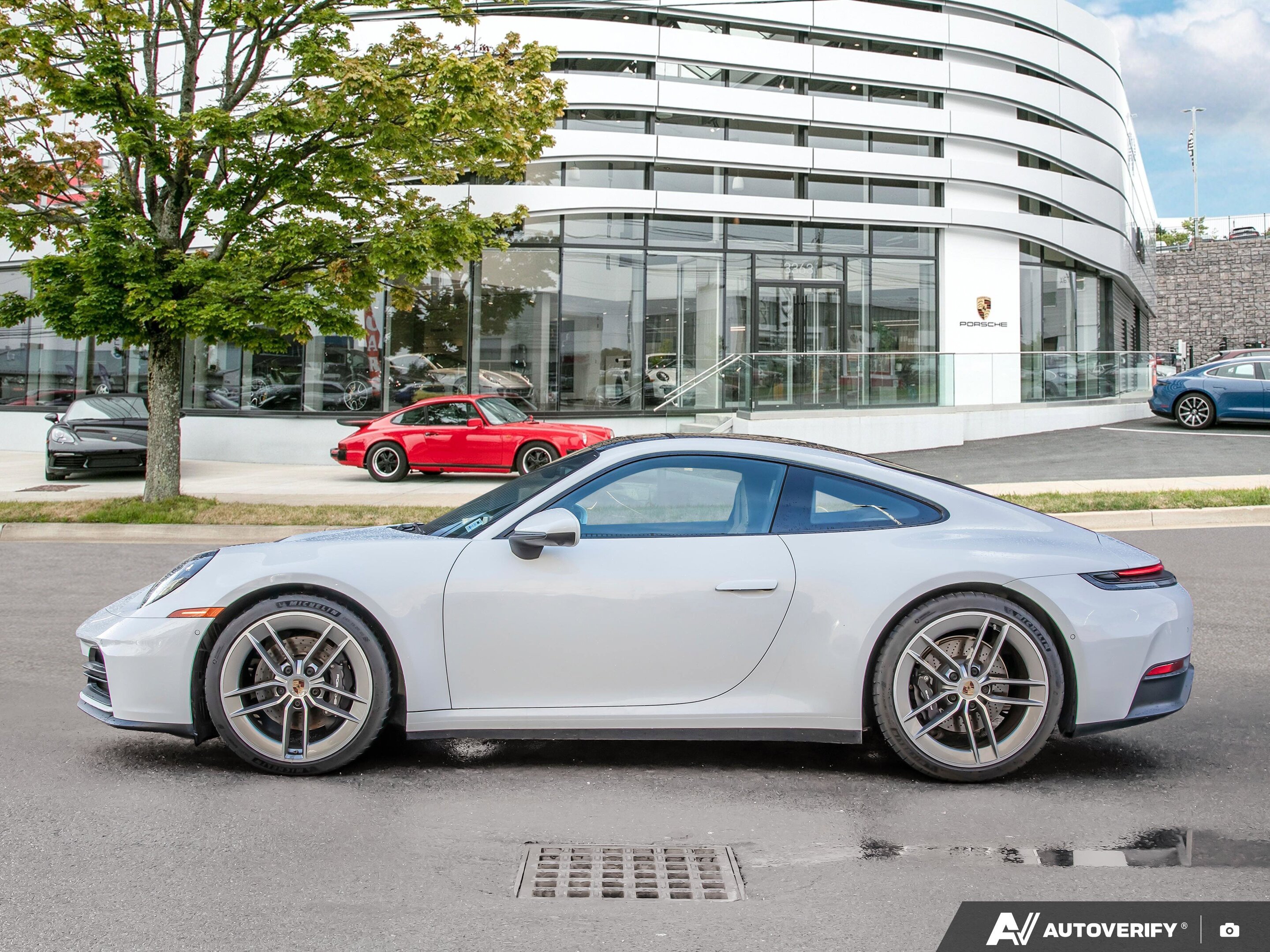 Porsche 911 2025