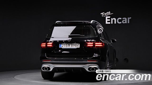 Mercedes-Benz GLB 2025