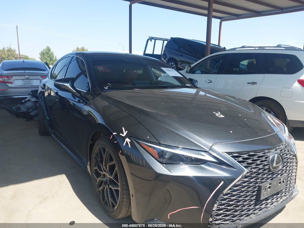 Lexus IS 300 2022