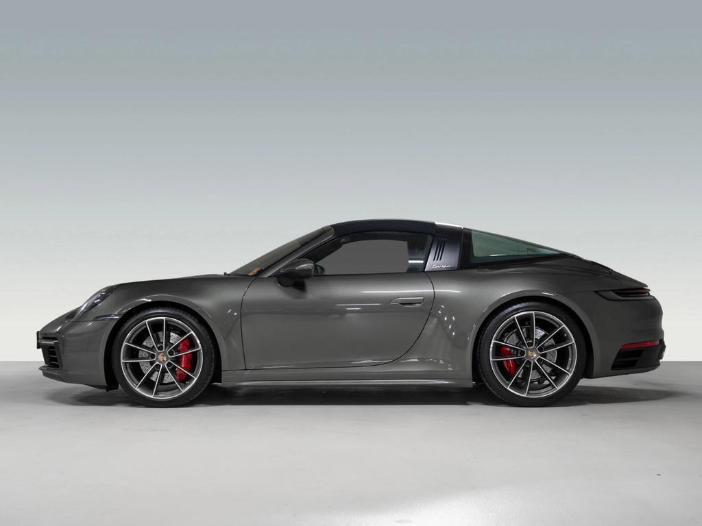 Porsche 992 2021