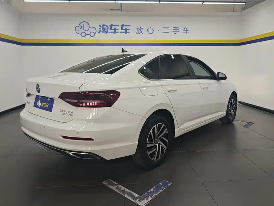 Volkswagen Lavida 2022