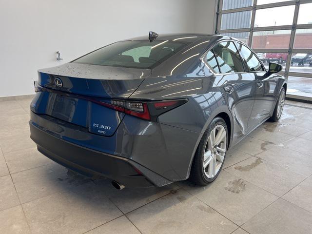 Lexus IS 300 2021