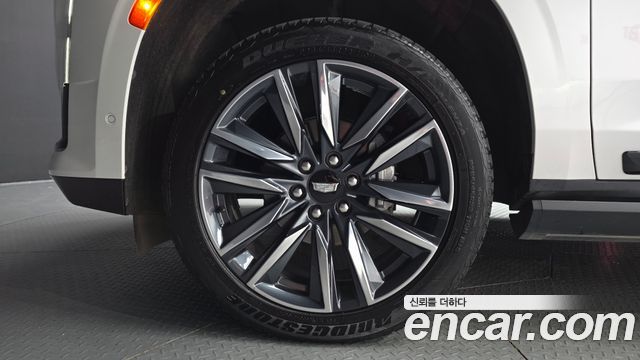 Cadillac Escalade 2021