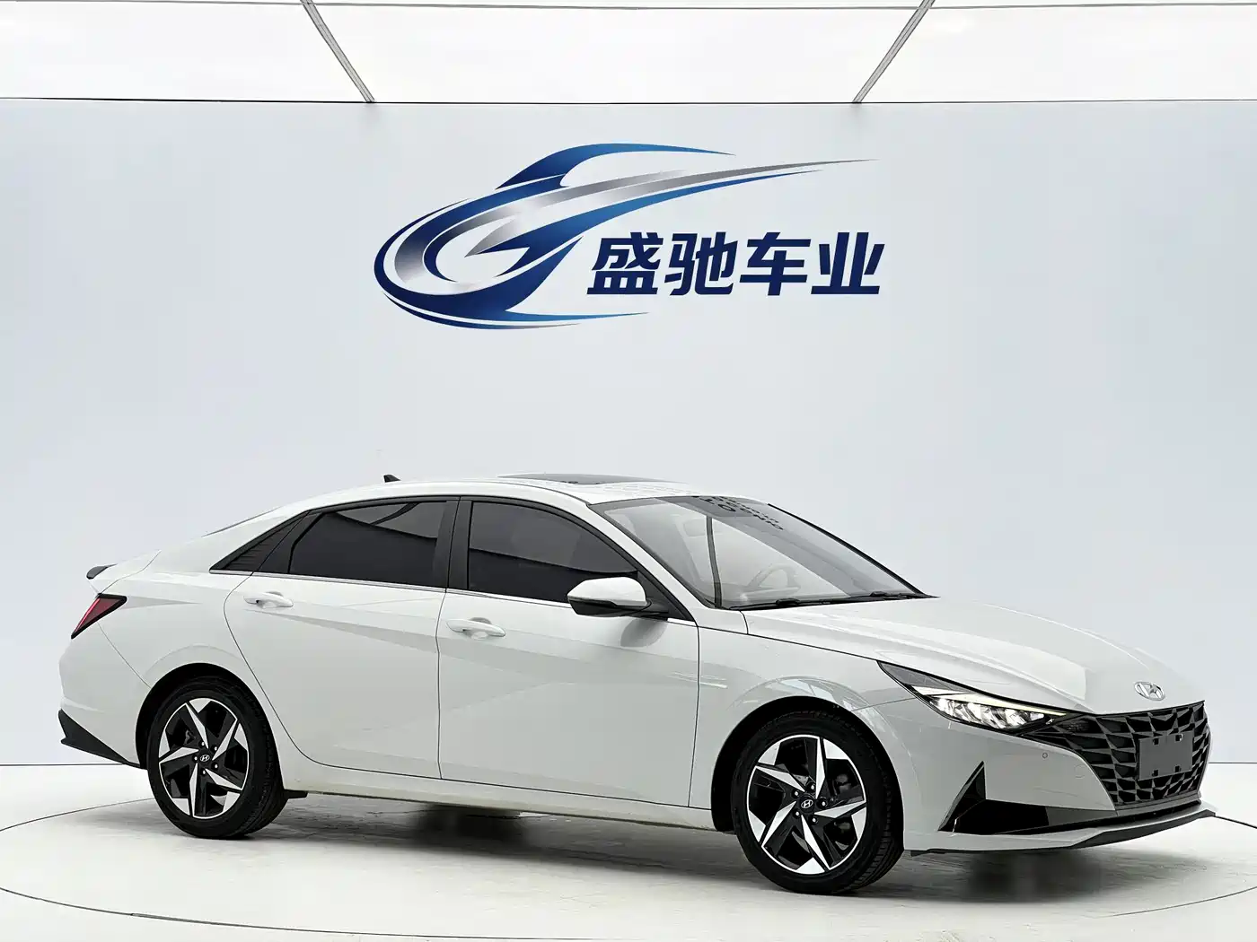 Hyundai Elantra 2023