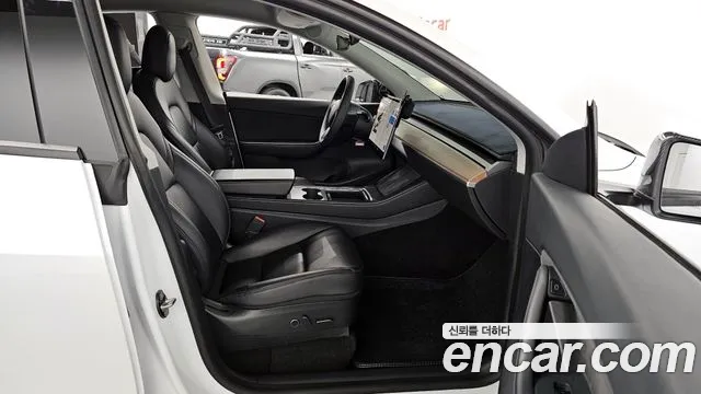 Tesla Model Y 2021