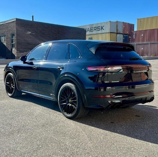 Porsche Cayenne 2021