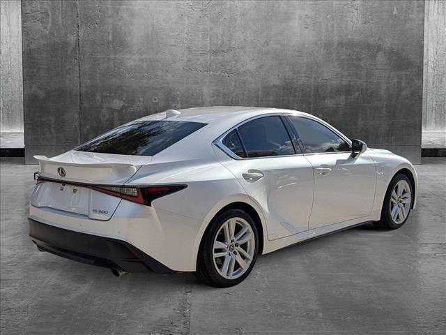 Lexus IS 300 2021