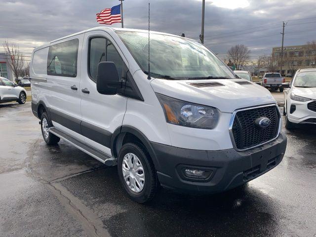 Ford Transit 2024