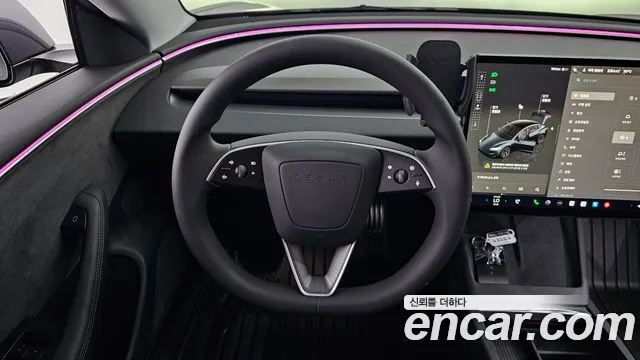Tesla Model 3 2024