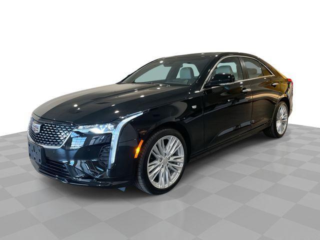 Cadillac CT4 2025