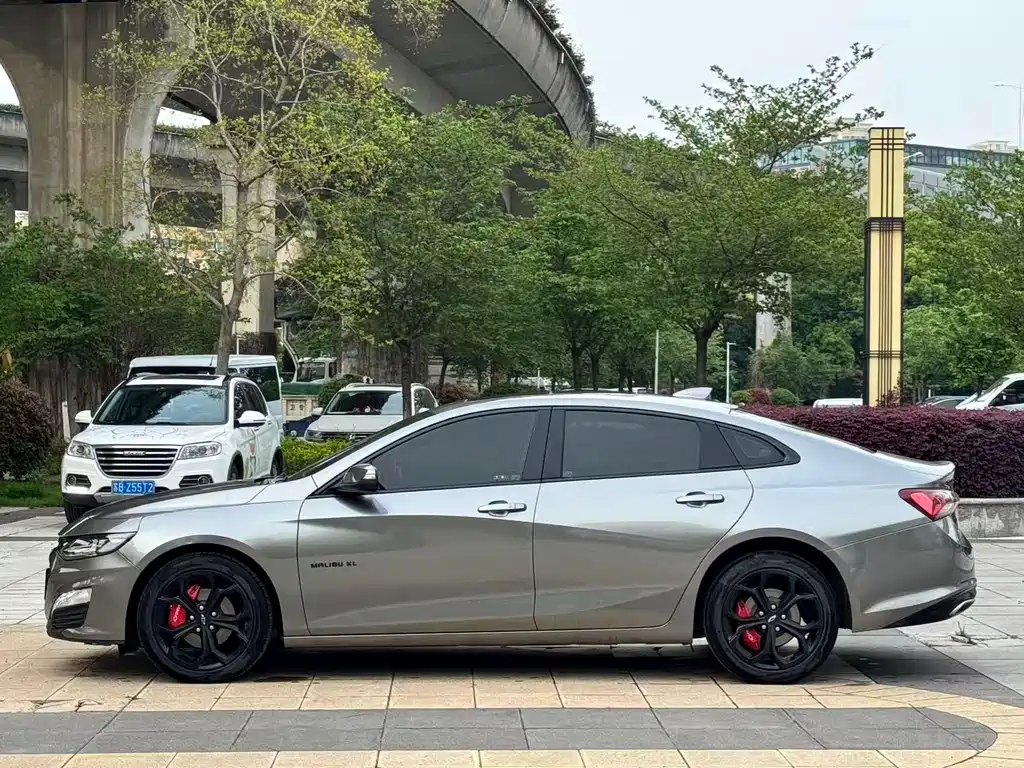 Chevrolet Malibu 2021