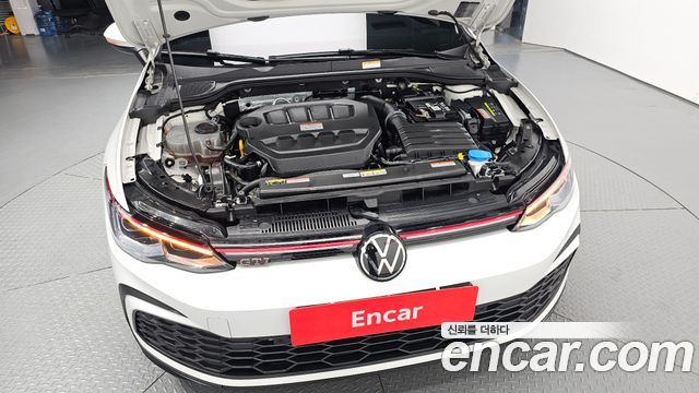 Volkswagen Golf 2024