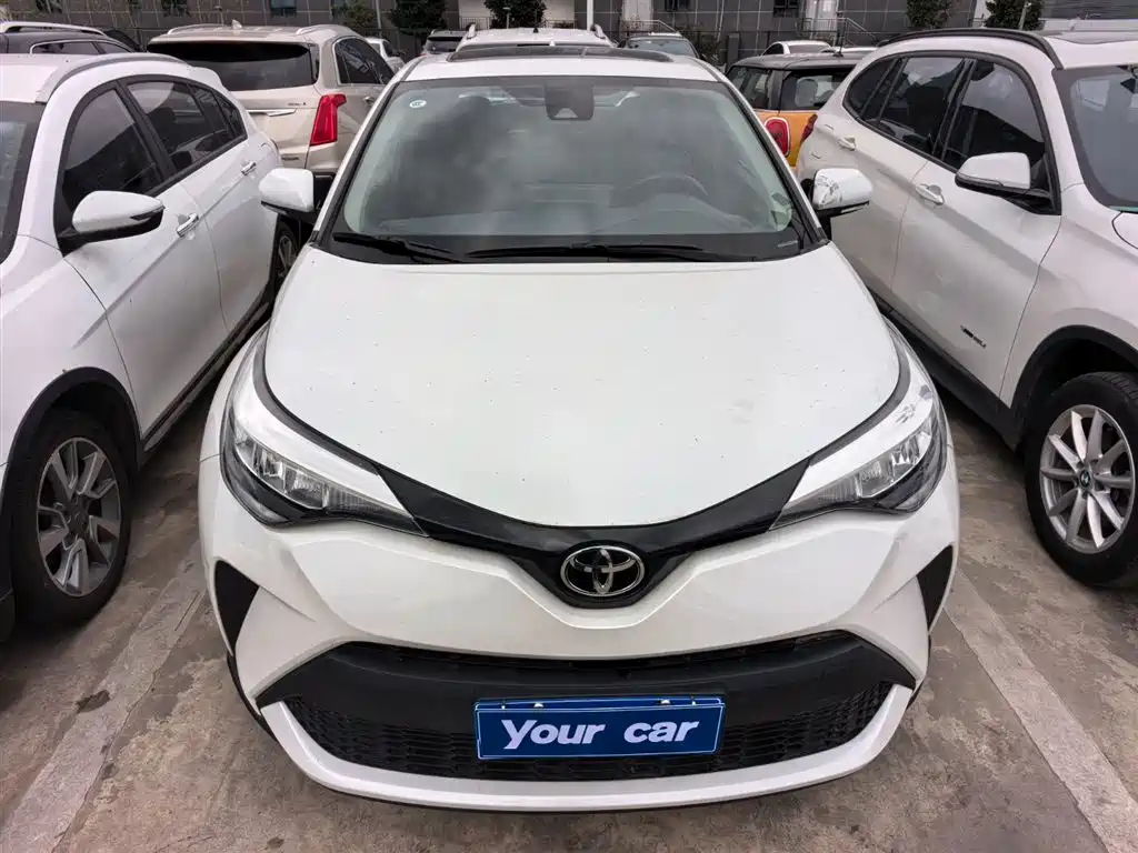 Toyota C-HR 2023