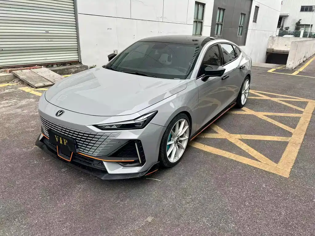 Changan UNI-V 2022