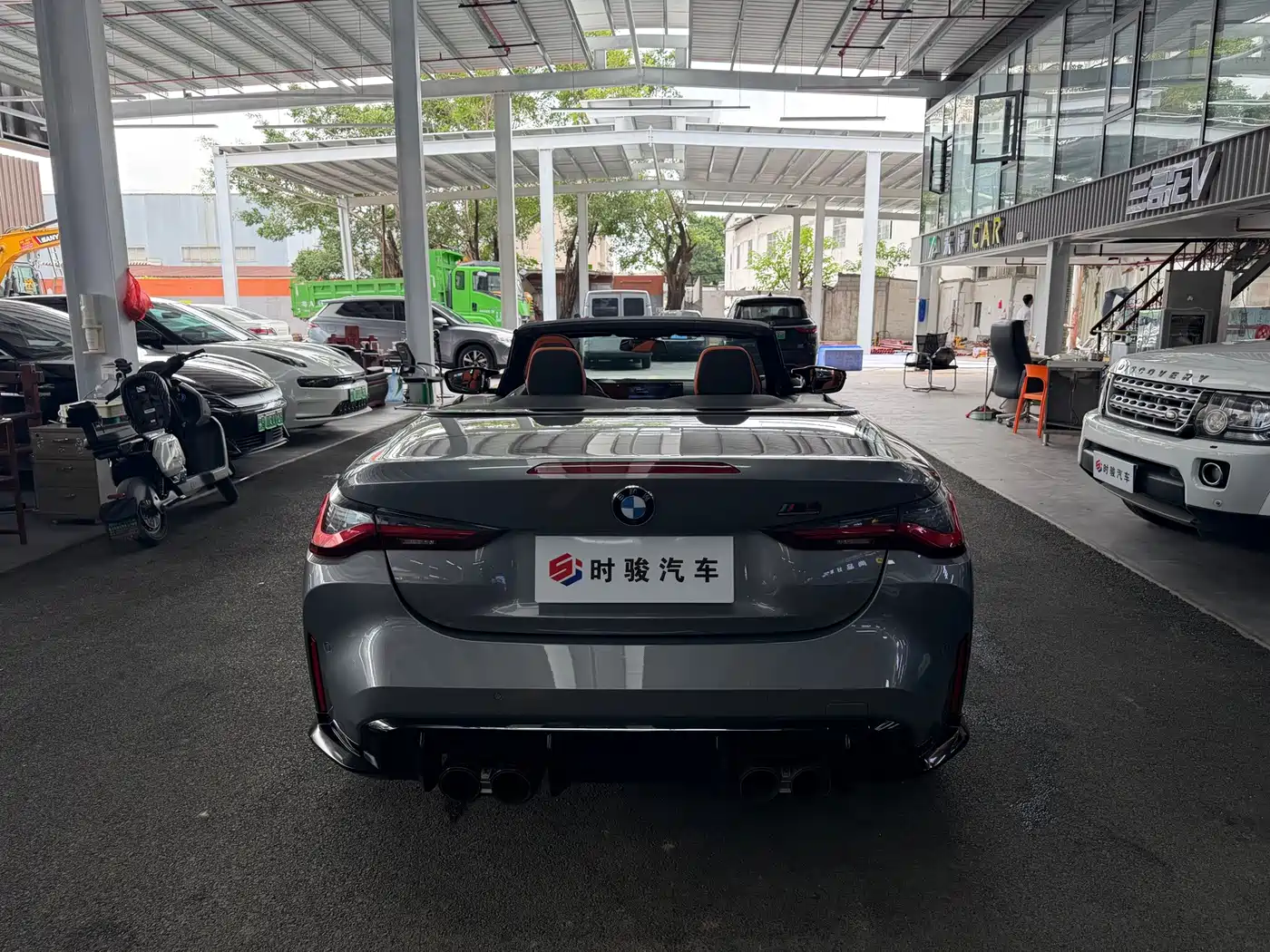 BMW M4 2023