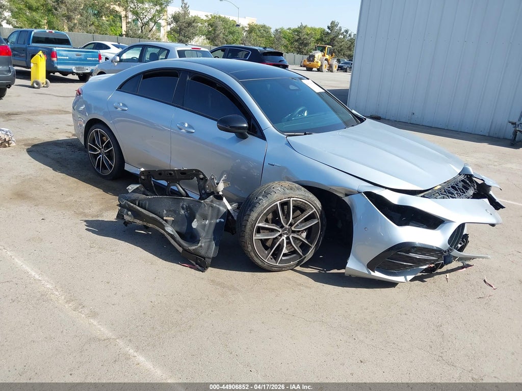 Mercedes-Benz CLA 2025