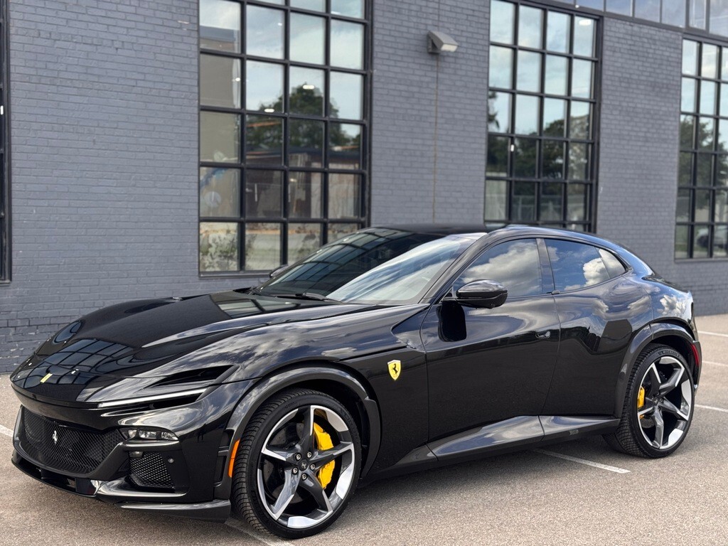Ferrari Purosangue 2024