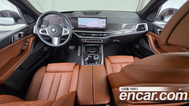 BMW X7 2024