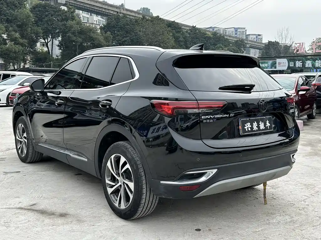 Buick Envision 2023