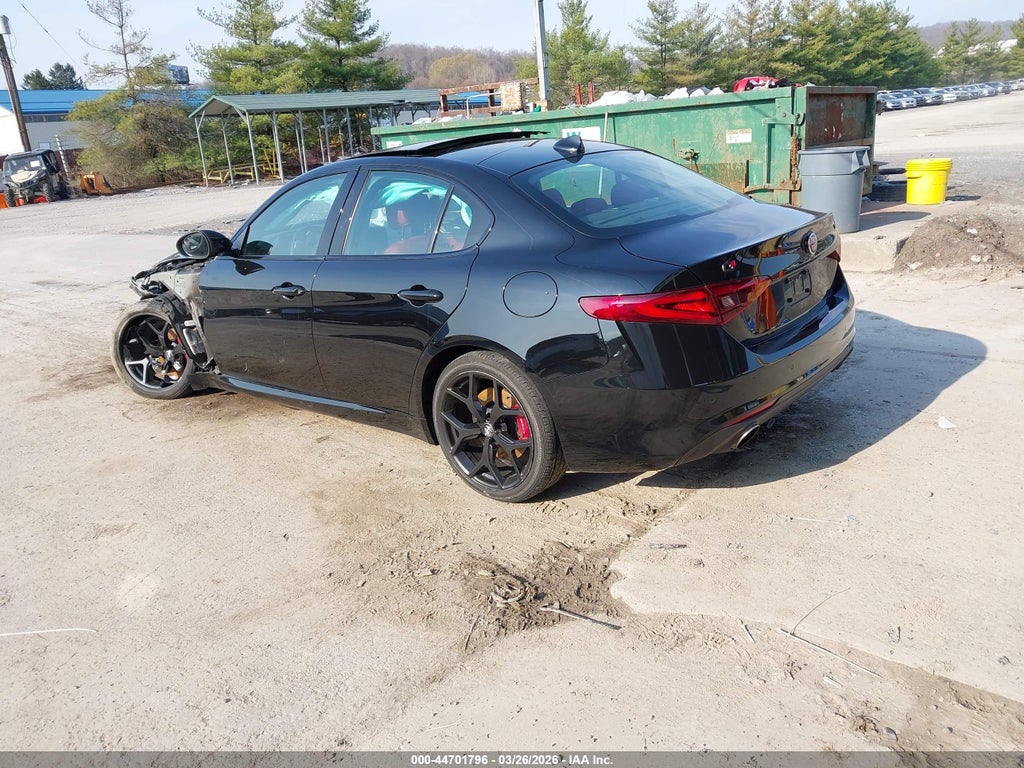 Alfa Romeo Giulia 2021