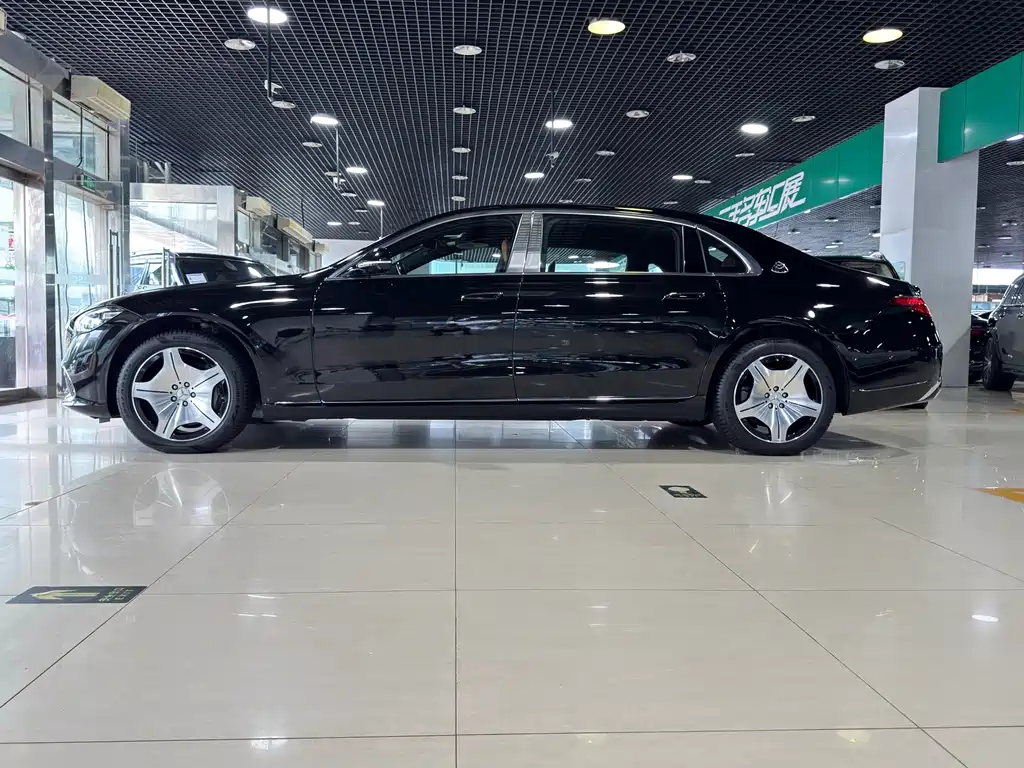 Mercedes-Benz Maybach S-Класс 2024