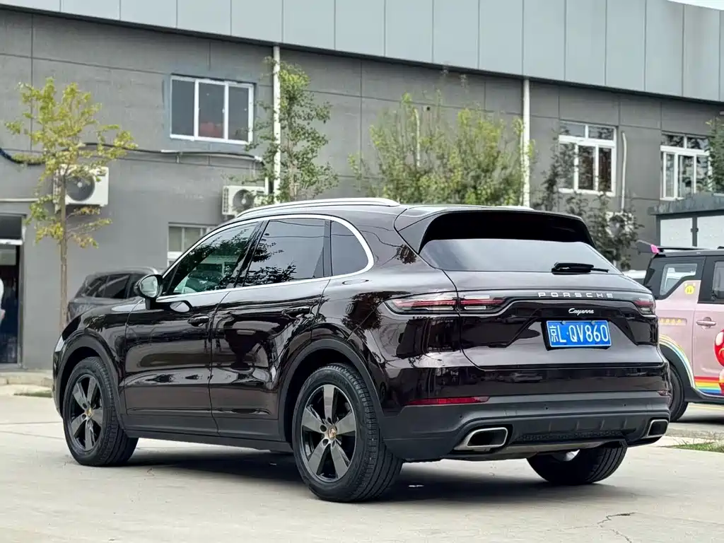 Porsche Cayenne 2020