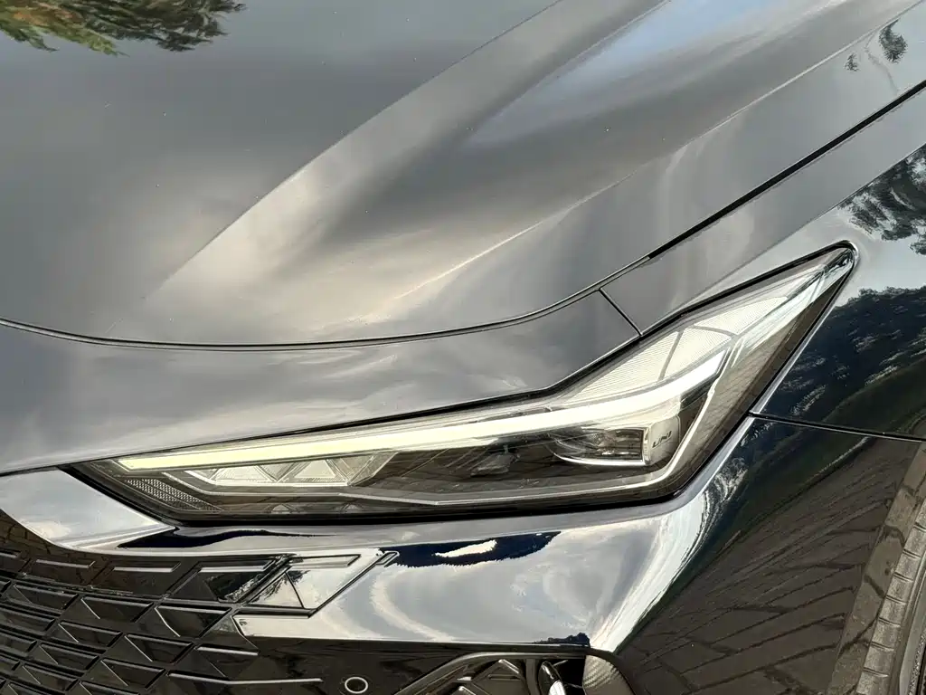 Changan UNI-V 2022