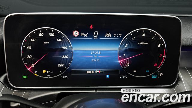 Mercedes-Benz C-Класс 2024