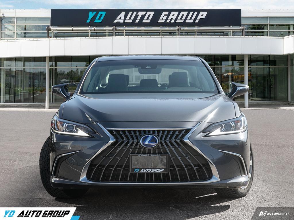 Lexus ES 2022