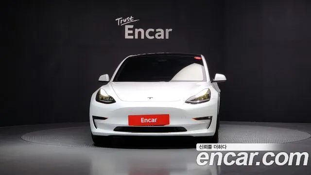 Tesla Model 3 2021