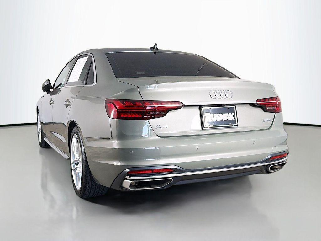 Audi A4 2023