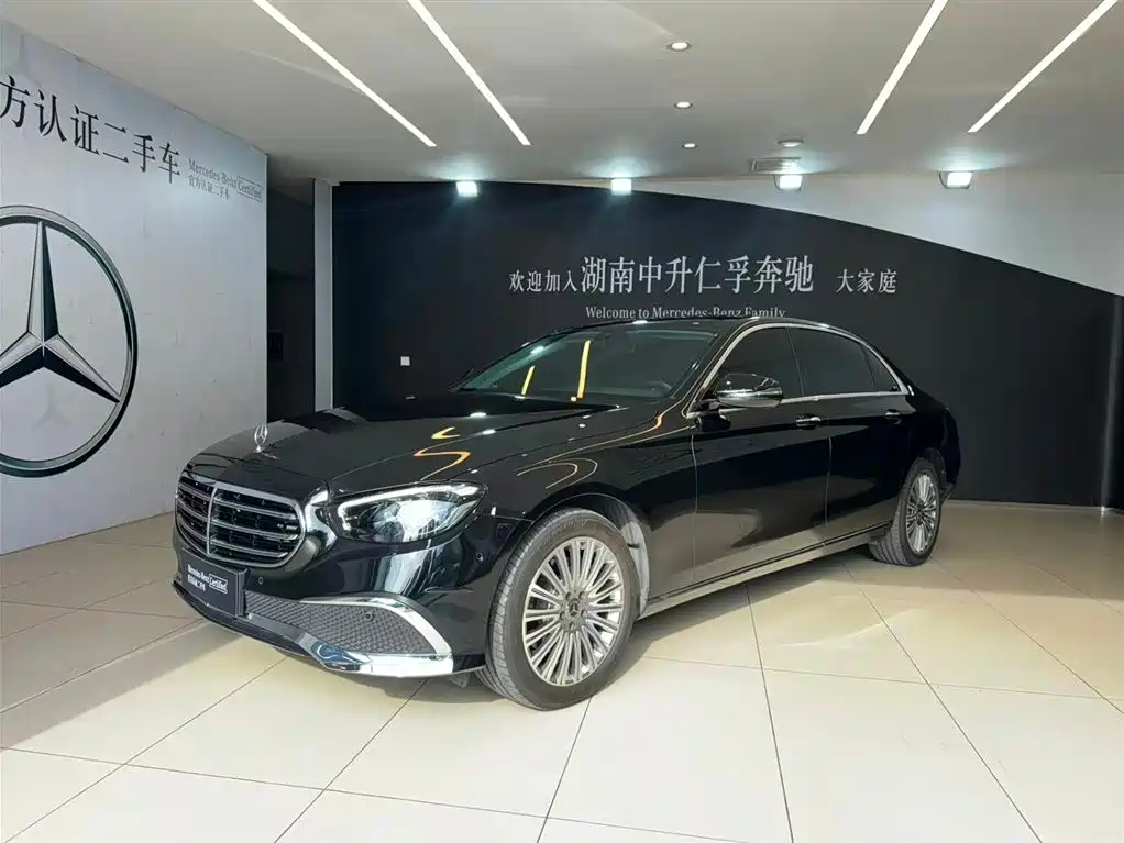 Mercedes-Benz E-Класс 2023