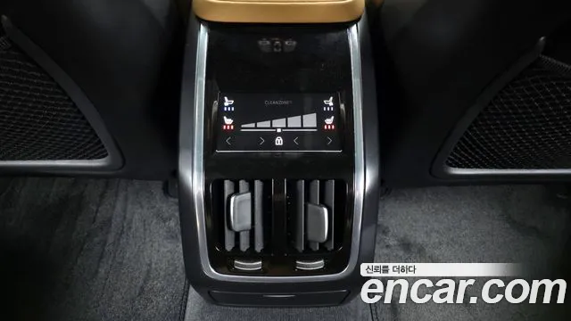 Volvo S90 2022